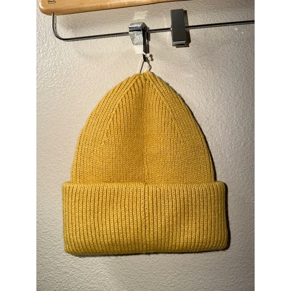 Men's NEW Adidas Hang Ten Beanie
